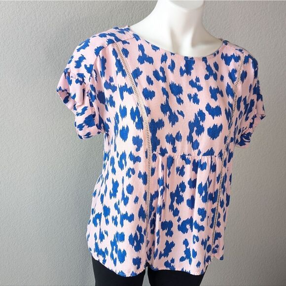Gibson Blue and Pink Animals Print Top - Picture 4 of 6